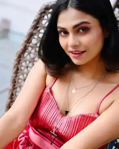Call Girls Service in Natham
